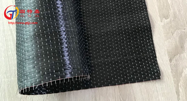 碳纖維布的單向和雙向是什么意思？兩者有什么不同？